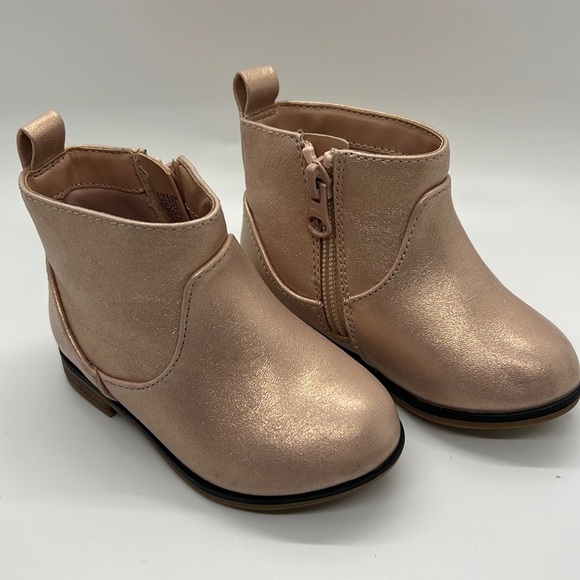 Cat & Jack Onyx Chelsea Slip On Boot‎ - Picture 1 of 3
